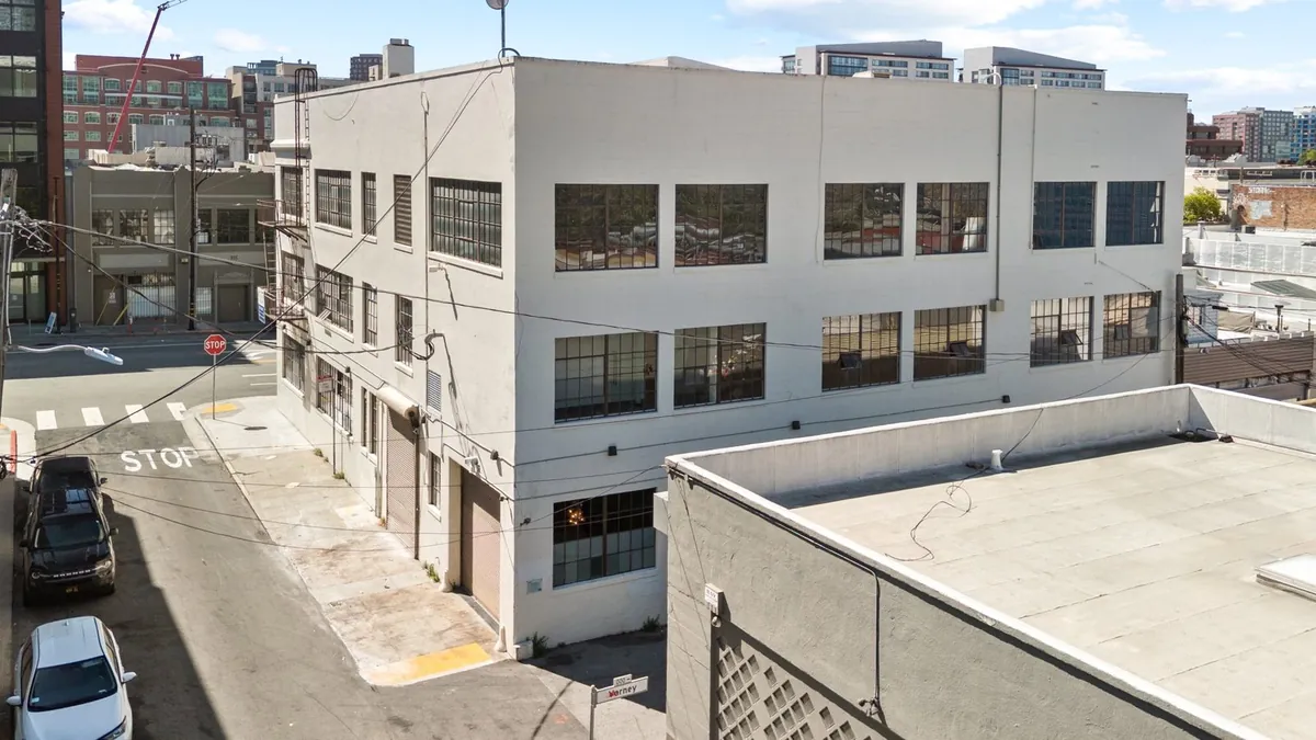 Aerial view of the 350 Brannan St building in SoMa